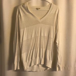 Gap sweater